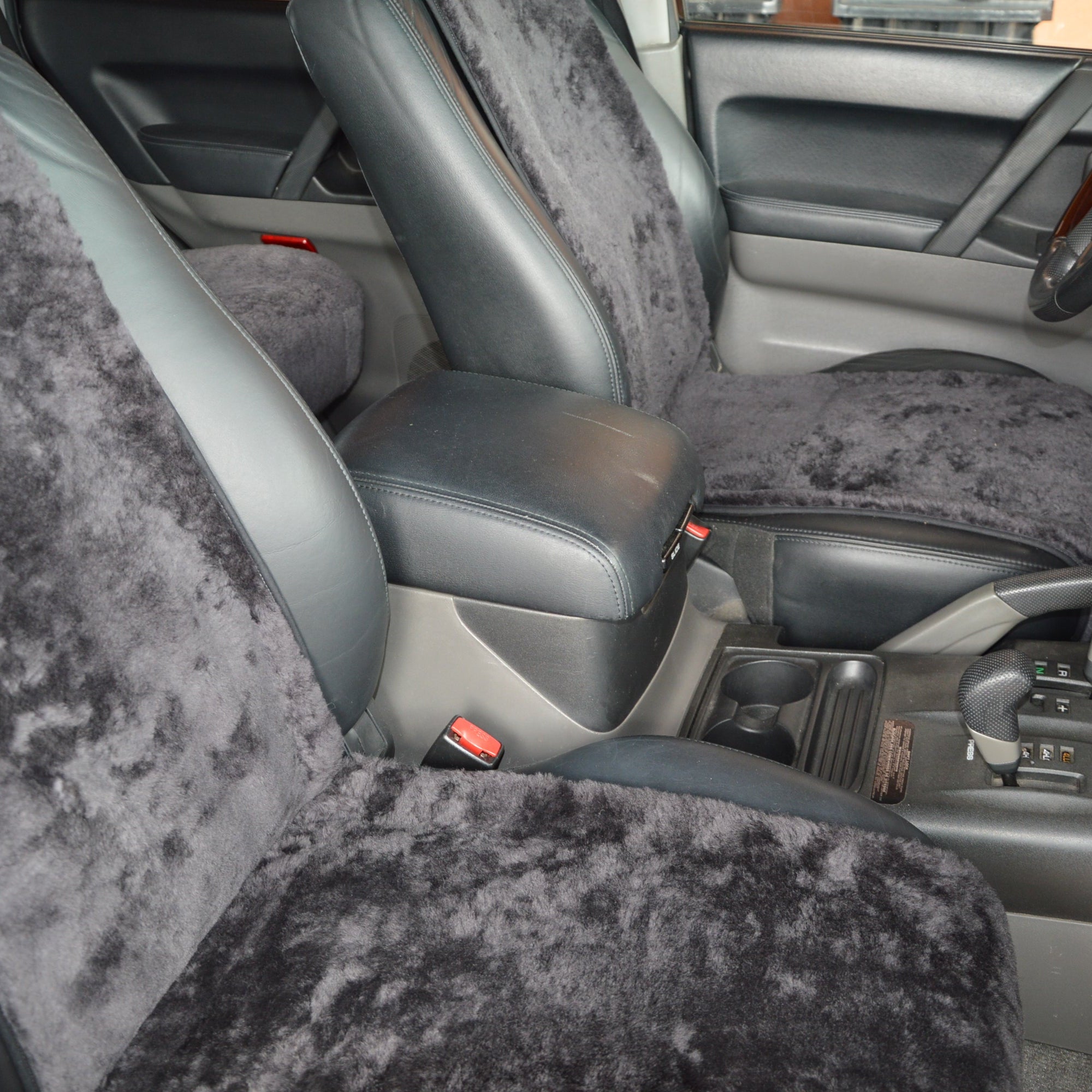 Lammfell-Sitzauflage-Autofell