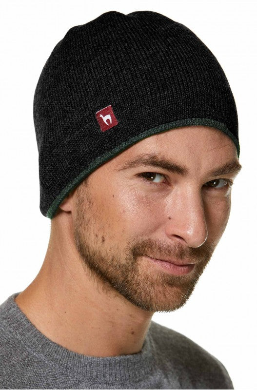 Beanie - Wendemütze aus Baby Alpaka - unisex - tannengrün/schwarz - Leibersperger Lammfell